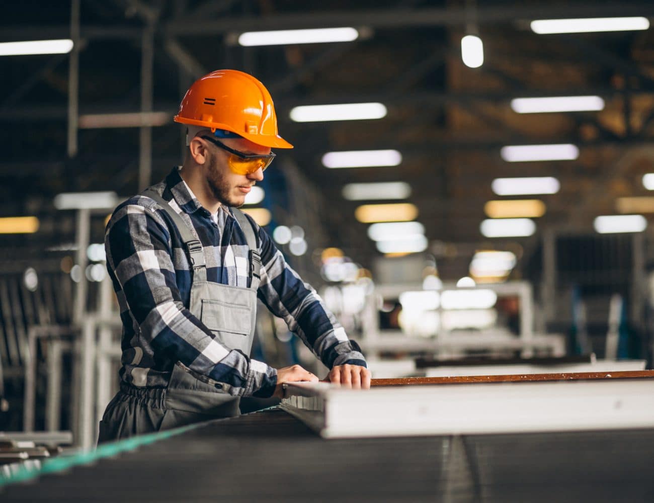 Planpoint est une solution WFM conviviale pour les secteurs de la production et de la logistique. Optimisez les horaires du personnel et les lignes de production, réduisez les défis opérationnels et assurez une occupation optimale.