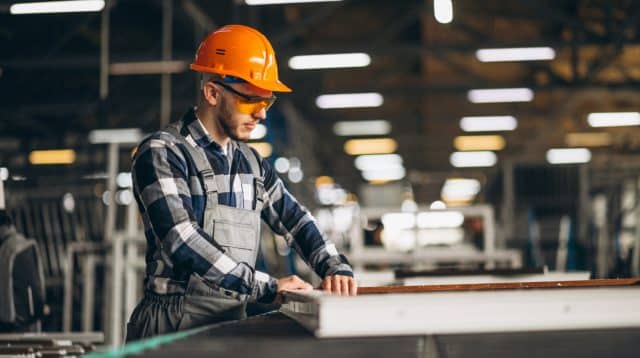 Planpoint est une solution WFM conviviale pour les secteurs de la production et de la logistique. Optimisez les horaires du personnel et les lignes de production, réduisez les défis opérationnels et assurez une occupation optimale.